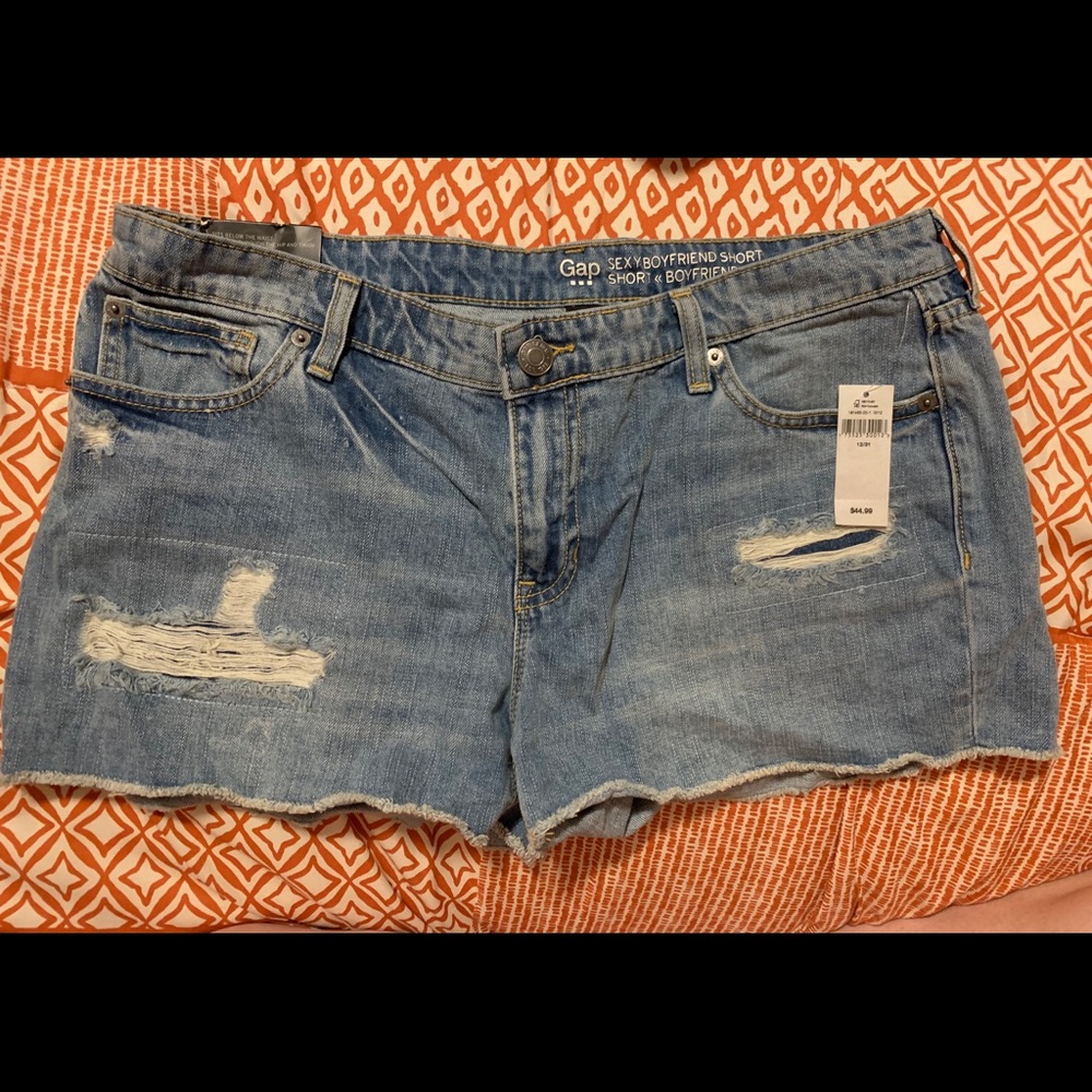 GAP Boyfriend Shorts *NWT*